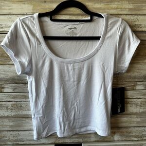🤍 NWT Sugarkiss White Ribbed Crop Top Short Sleeve Jr L